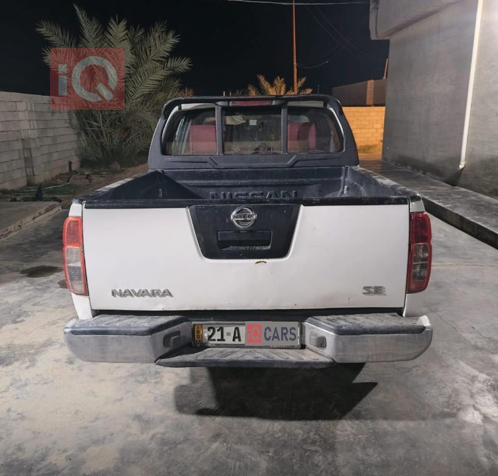 نيسان نافارا